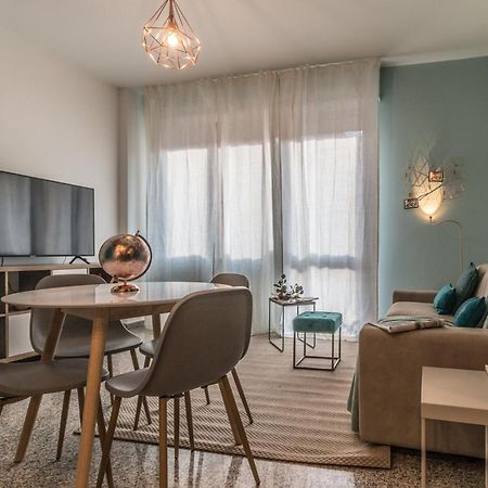Boutique Apartments Collection-L'Attimo Fuggente Sassari Bagian luar foto