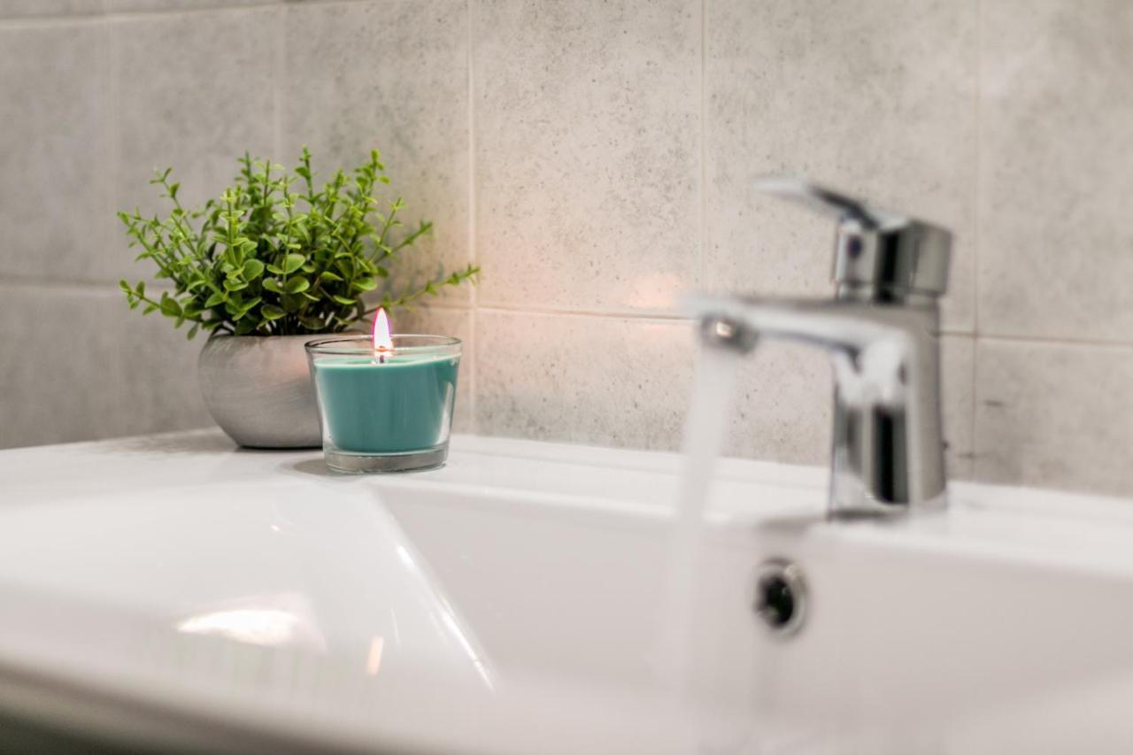 Boutique Apartments Collection-L'Attimo Fuggente Sassari Bagian luar foto