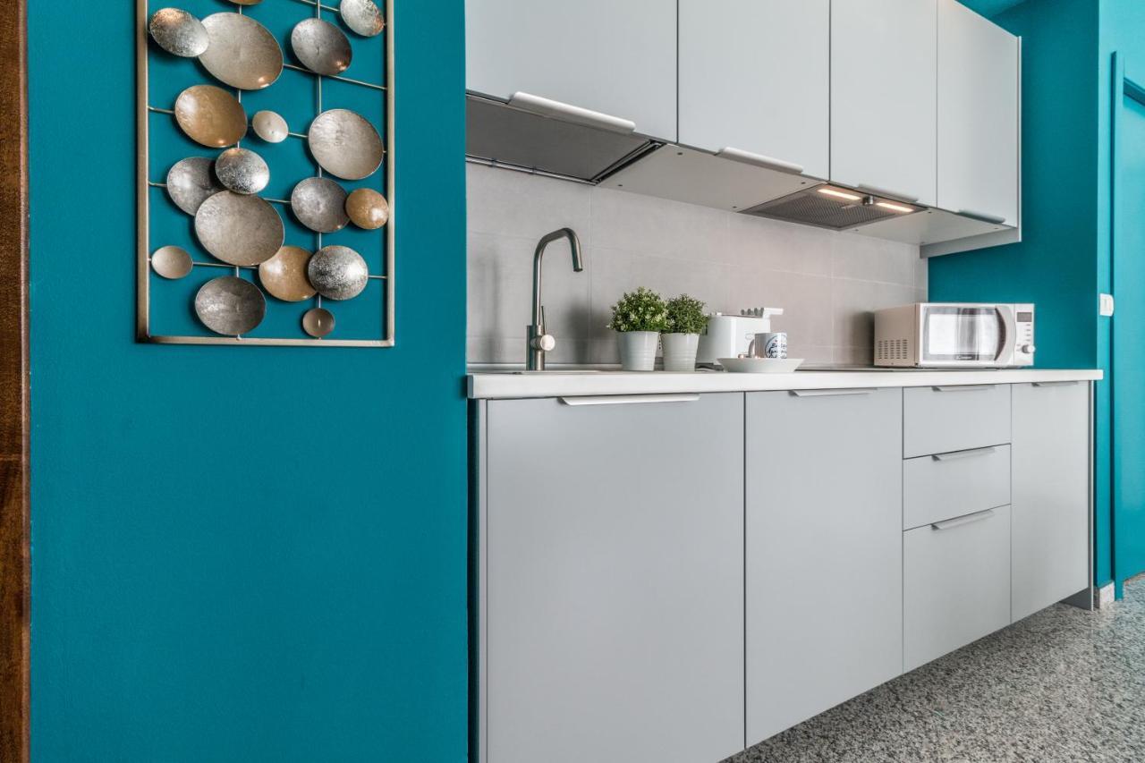 Boutique Apartments Collection-L'Attimo Fuggente Sassari Bagian luar foto