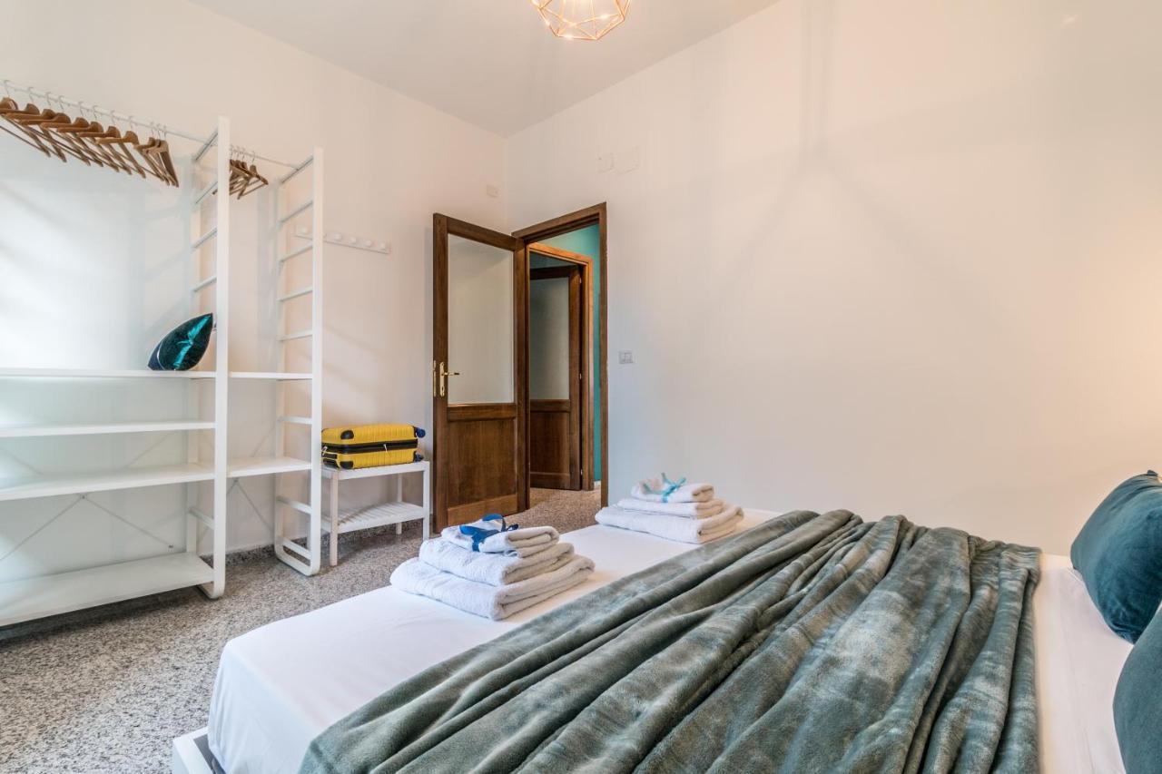 Boutique Apartments Collection-L'Attimo Fuggente Sassari Bagian luar foto